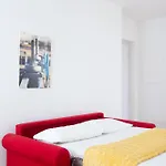 Apartment Artstay - New Exclusive Apt Near Metro M4