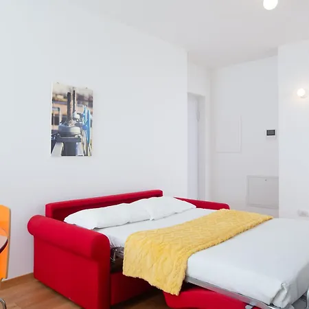 Artstay - New Exclusive Apt Near Metro M4 Mailand