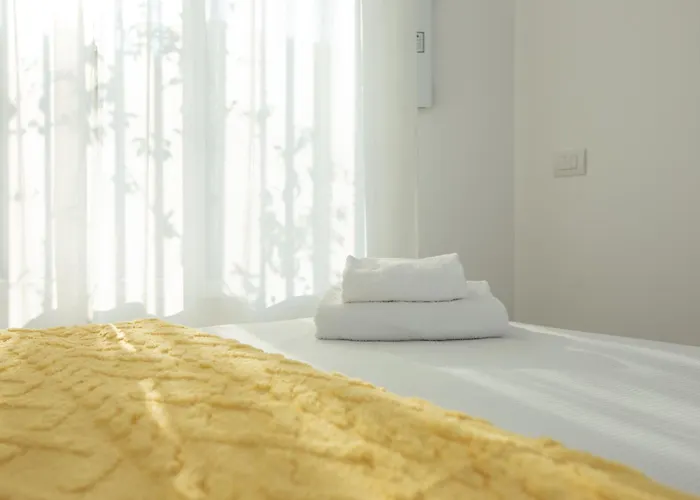 Artstay - New Exclusive Apt Near Metro M4 Milão